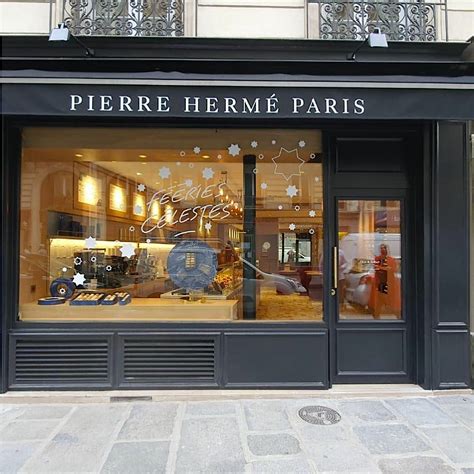 pierre hermé boutique paris.